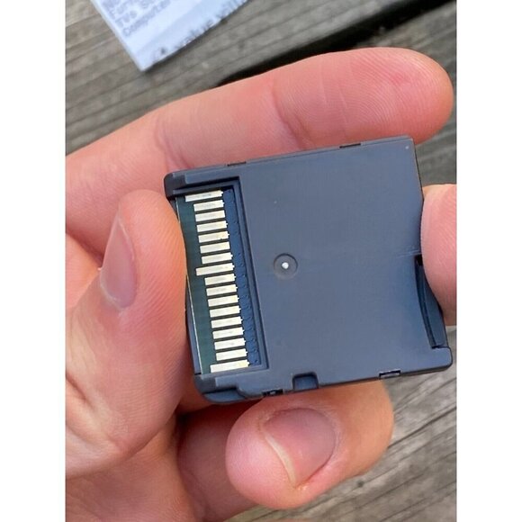 Acekard 2 Ver 2.1 “ONLY WORKS WITH DS NOT DSI” + Micro SD - Picture 2 of 2